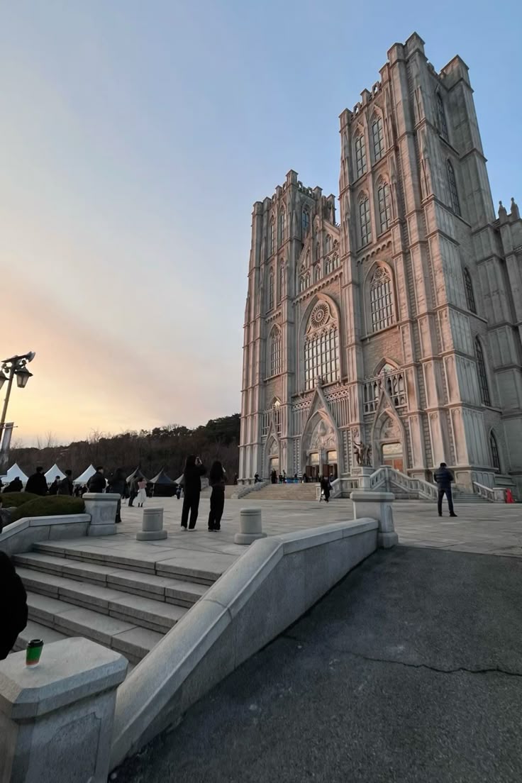 Kyung Hee International Scholarship